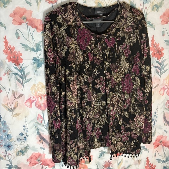 Dressbarn Black and Purple Long Sleeve Blouse with V-Neck 2 Piece set - Picture 3 of 15